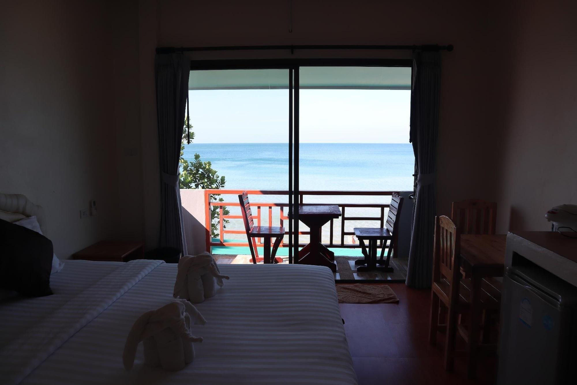 Hotel Bamboo @
