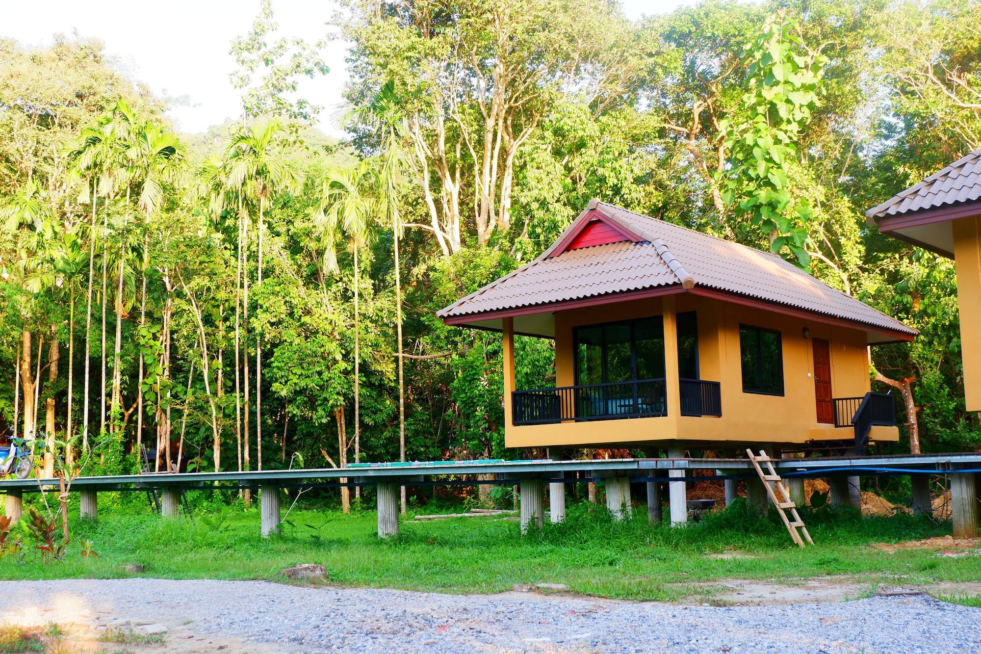 Resort Art's Riverview