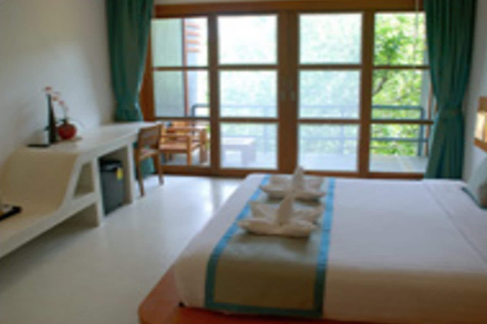 Lub D Tanote Bay 3*