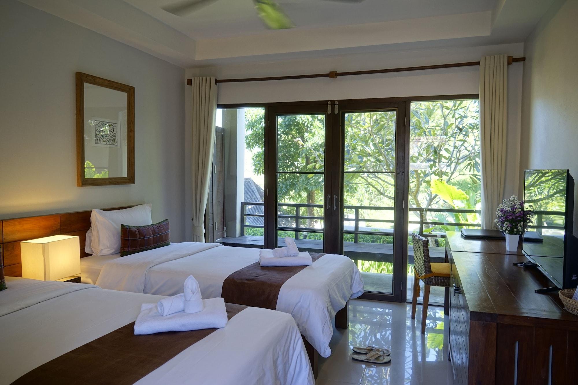 Yoma Hotel, 4* Pai