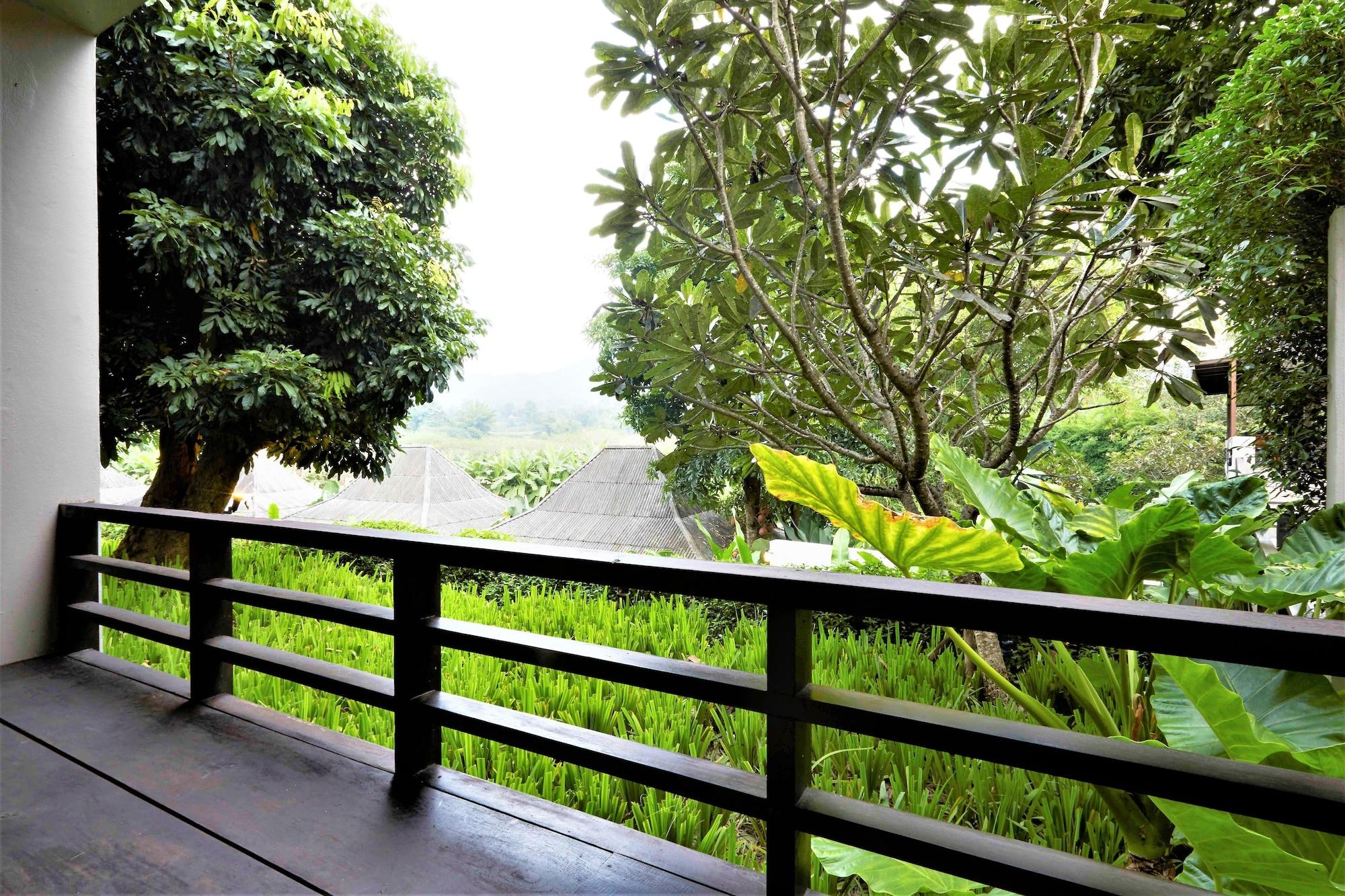 Yoma Hotel, Pai