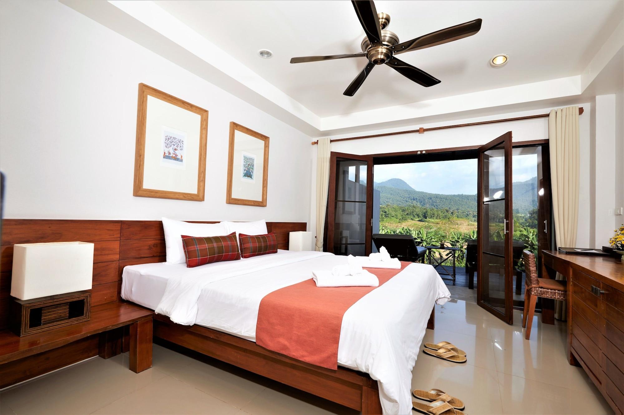 Yoma Hotel, Resort 4*