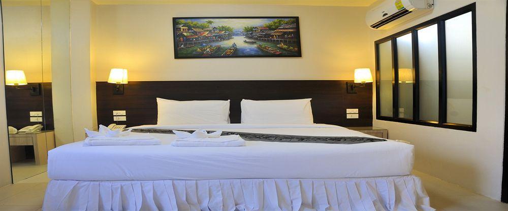 @ White Hotel 2*