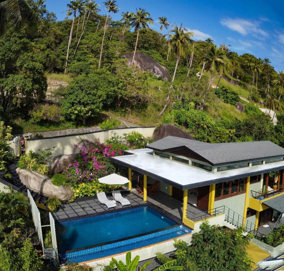 Crystal Villa Laem Set Beach