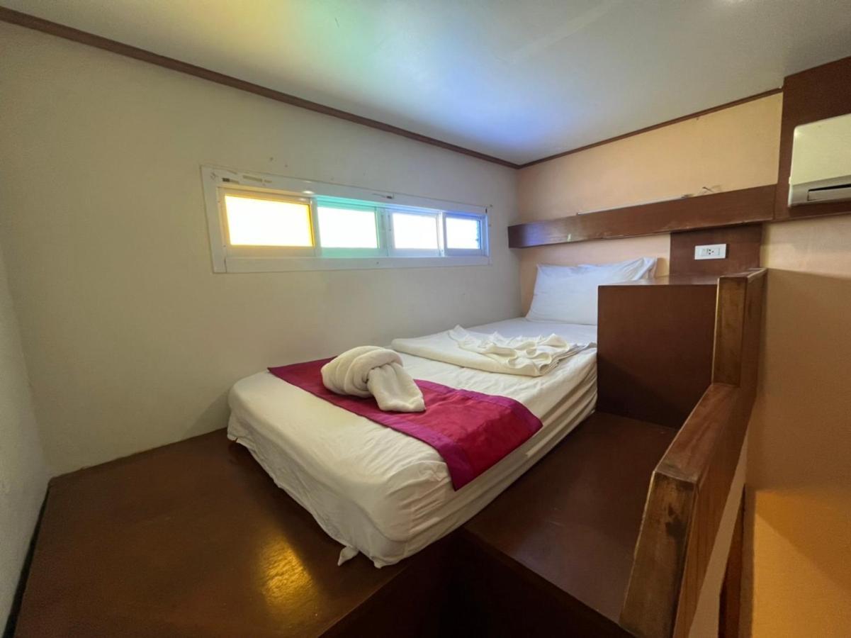 First And Frang - Koh Phangan Hotel Thongsala