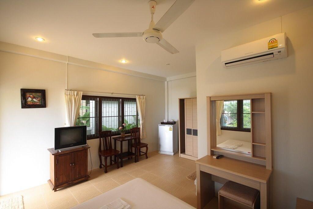 Resort Kata Hiview Karon