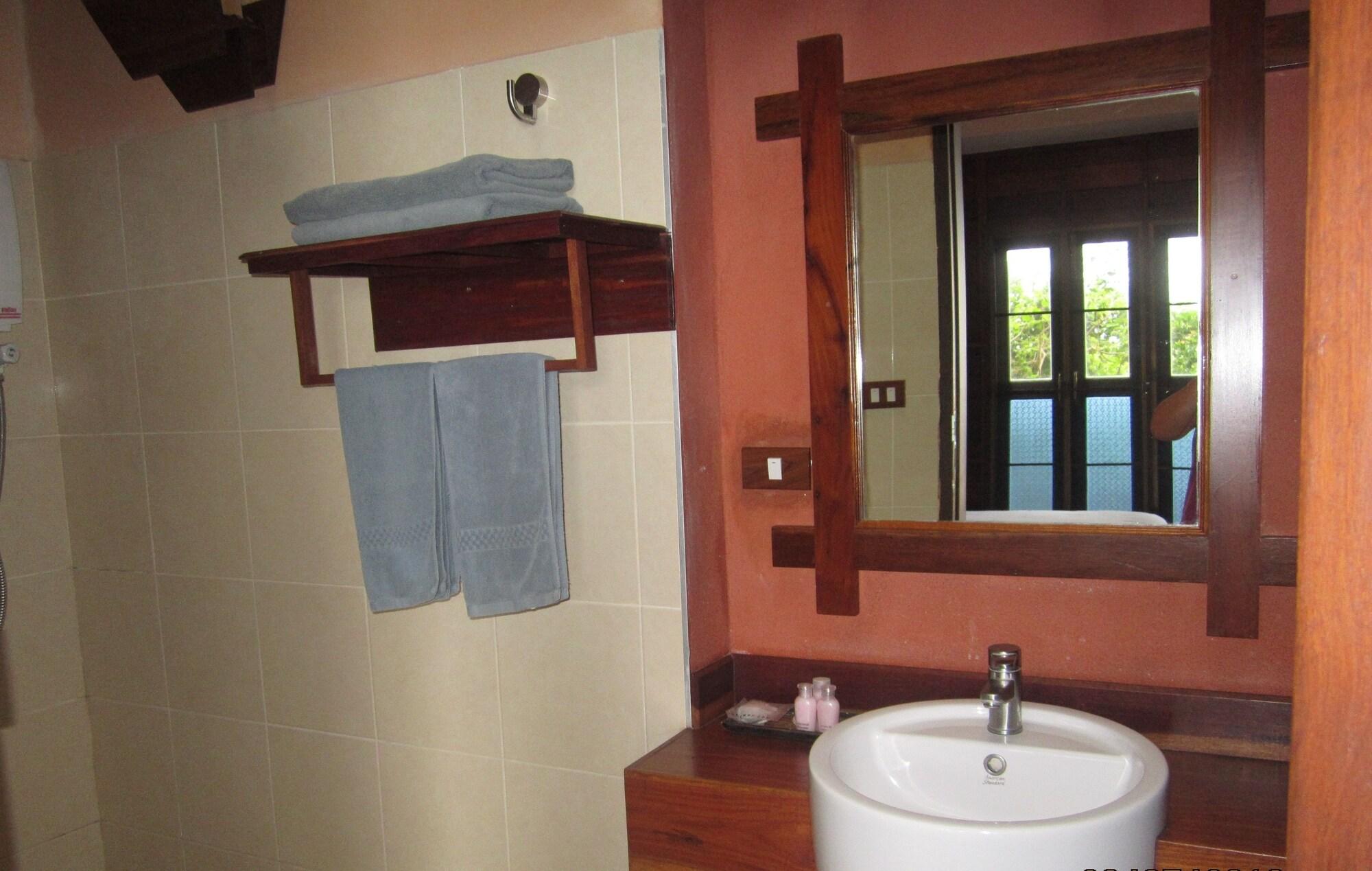 Kata Hiview Resort