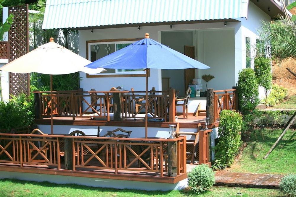 Kata Hiview Resort