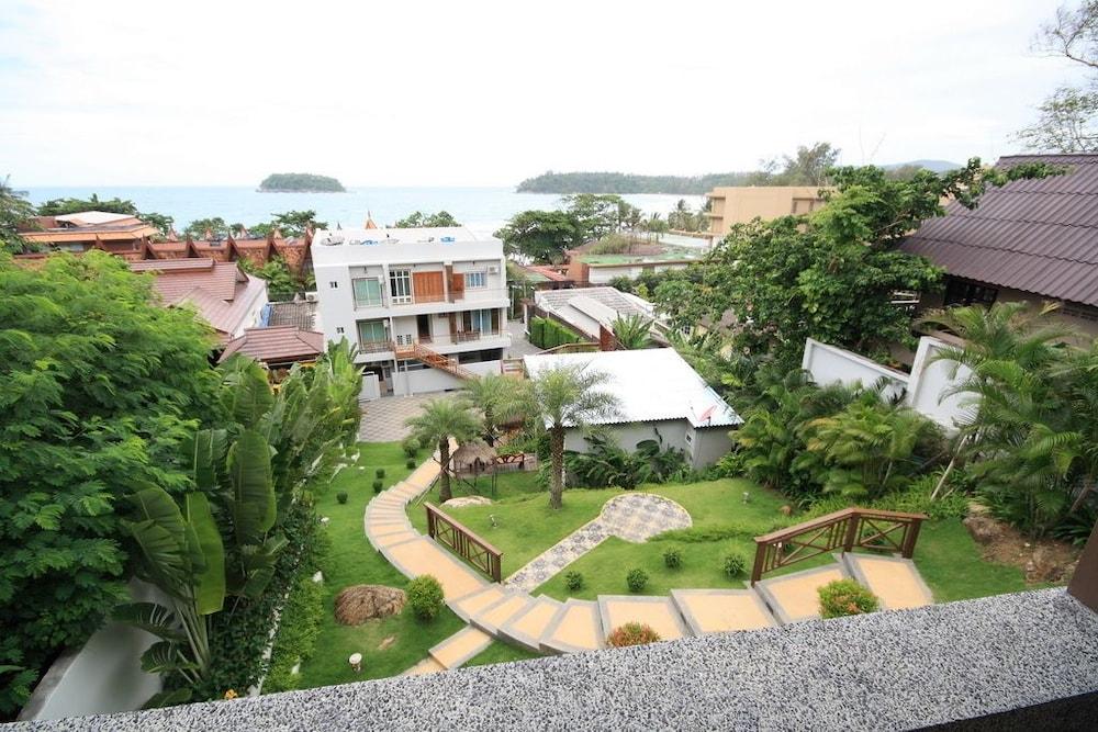Resort Kata Hiview 3*