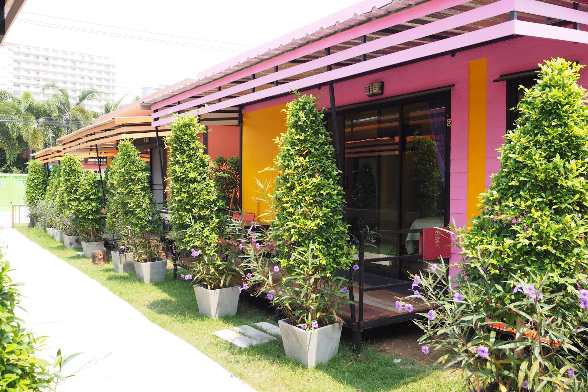 Bb House 3*