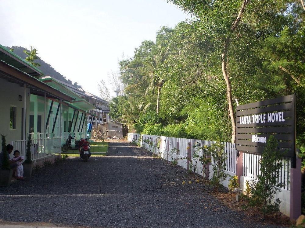 Lanta Triple Novel Guest house 2*