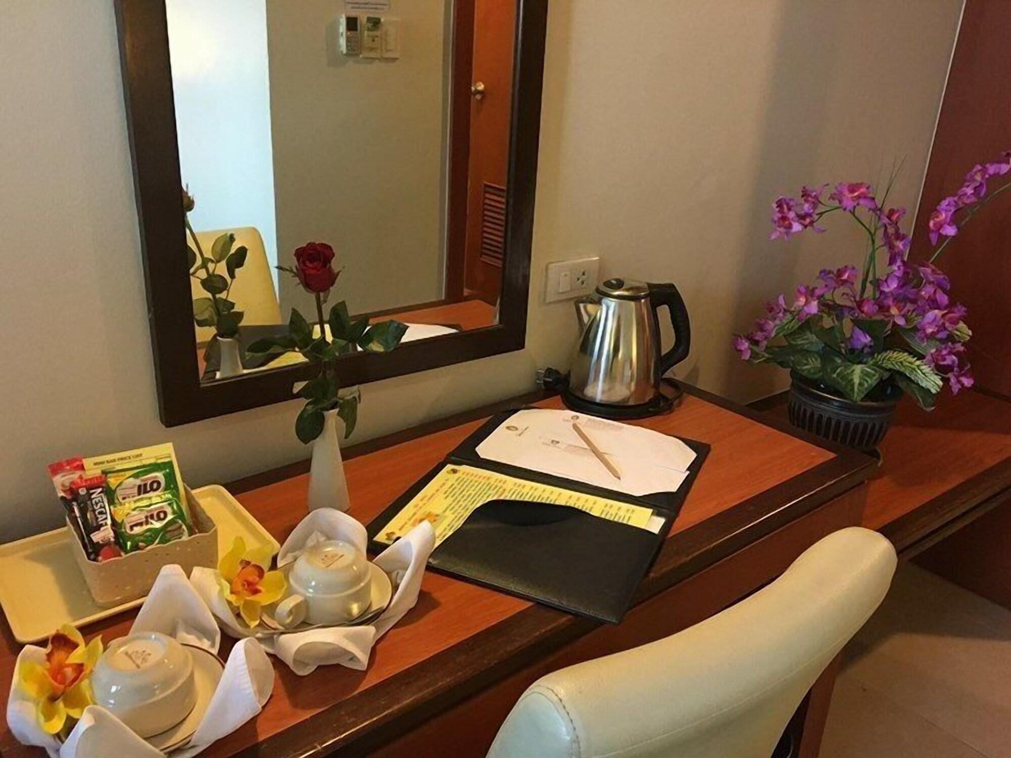 Hatyai Golden Crown Hotel 3*
