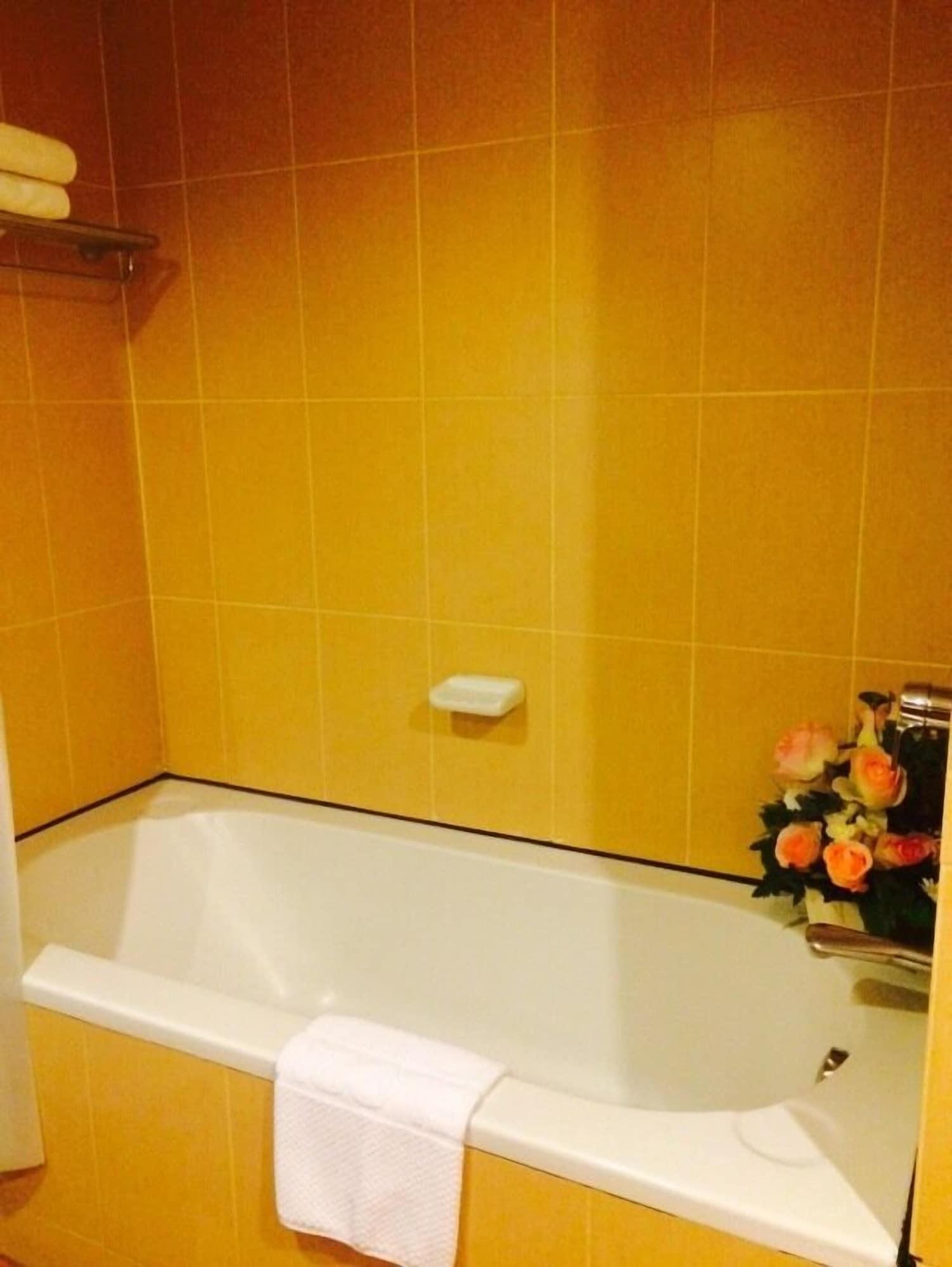 Hatyai Golden Crown 3*