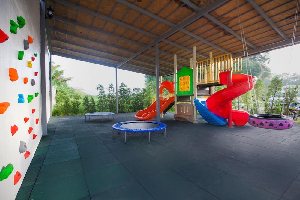 Lux Family Krabi 4* Ao Nang