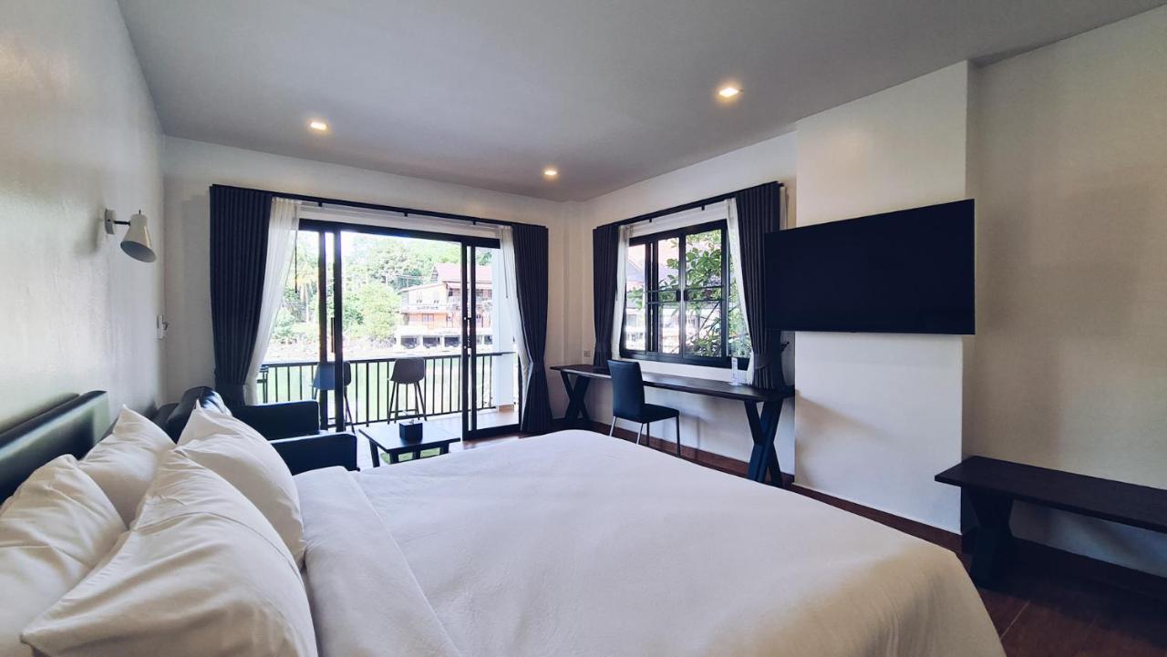 Baan Rim Nam Guest house