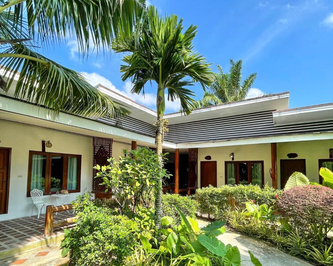 Phuvara Boutique Aonang Resort 3*