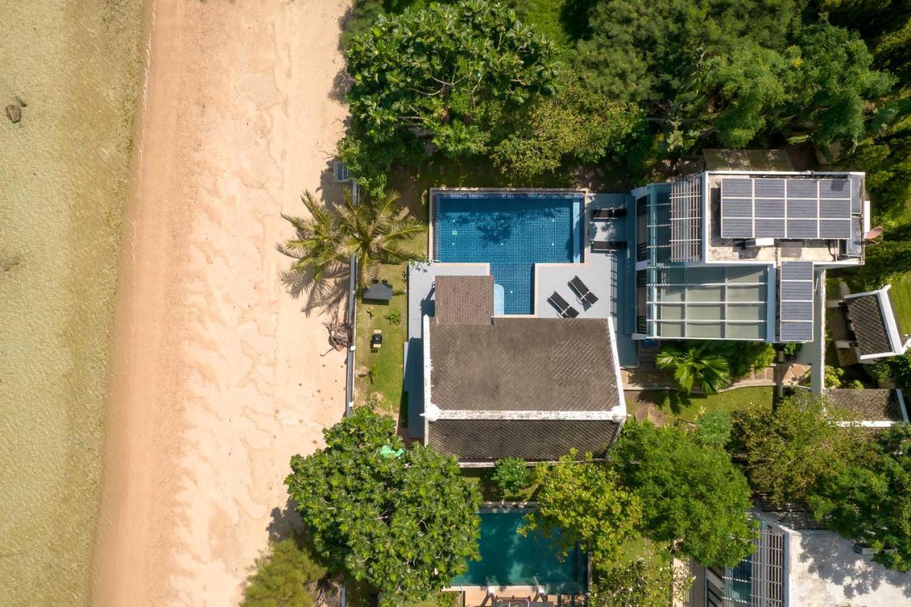 Front Villa Ban Bang Po