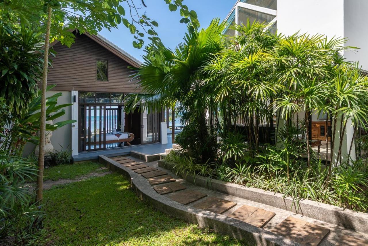 Front Villa Ban Bang Po