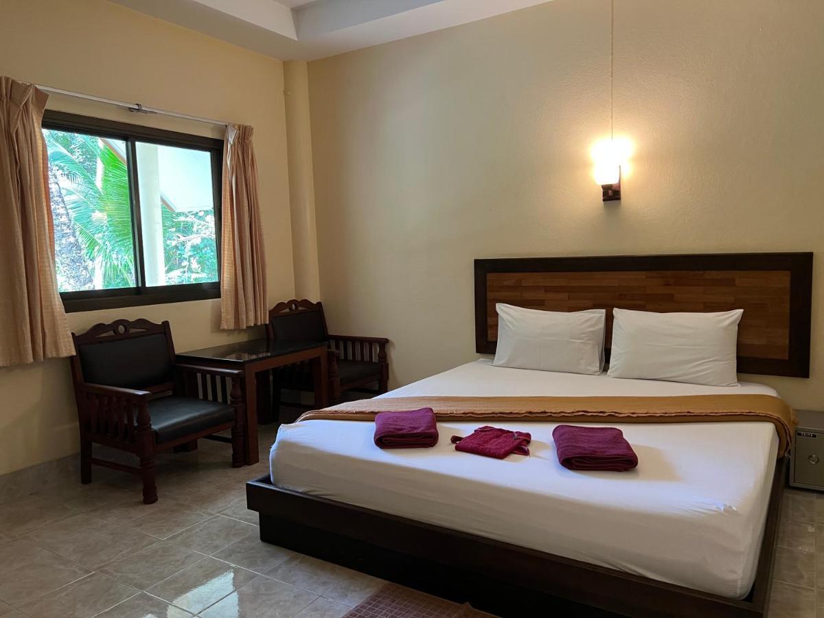 Resort Ao Thong 3*