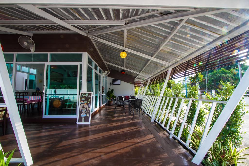 Mana Hotel
