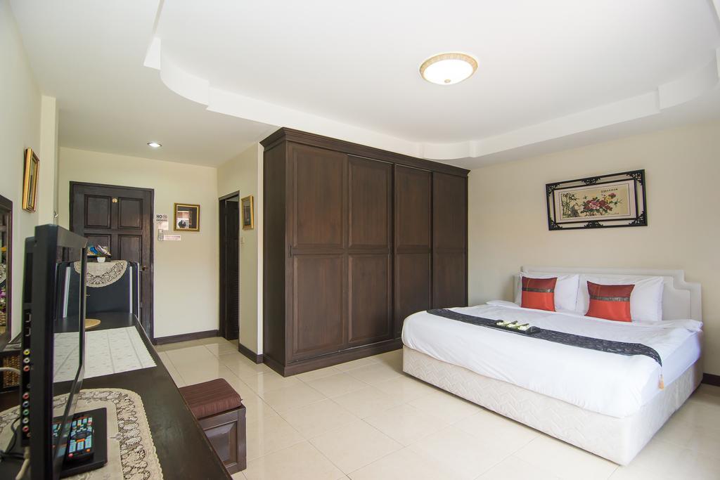 Happys Guest house