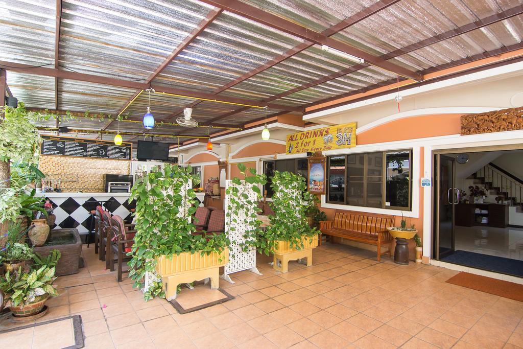 Guest house Happys 2*