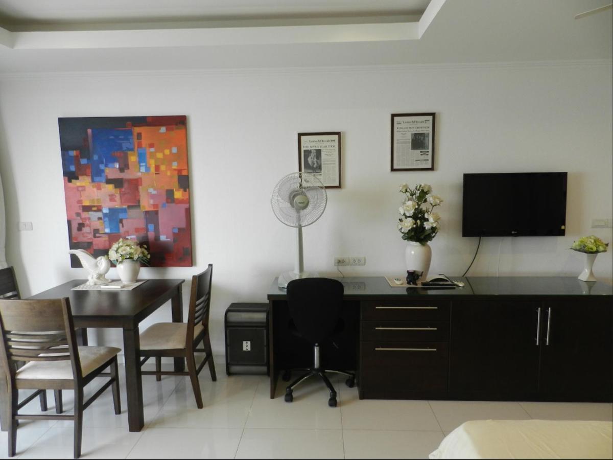 Jomtien Plaza Condotel