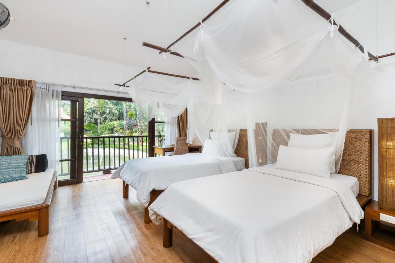The Legend Boutique River & 4*