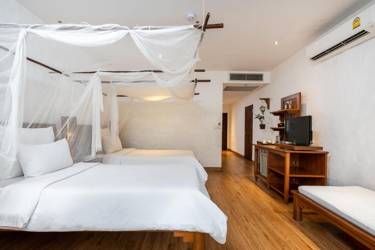 Resort The Legend Boutique River & 4*