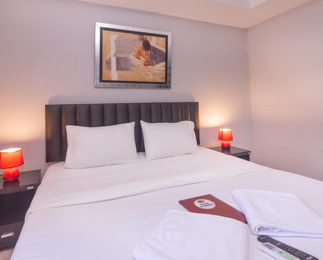 Robin's Nest & Restaurant Guest house *