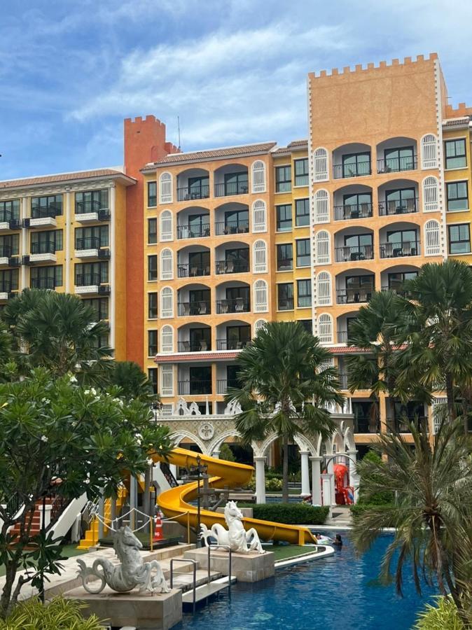 Venetian Pool Access Apartment Jomtien Beach