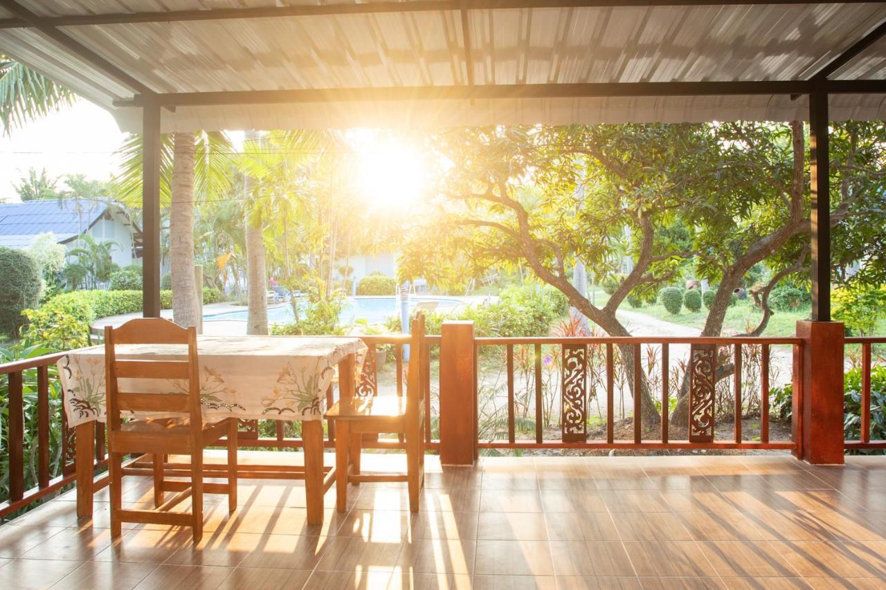Rung Arun Resort