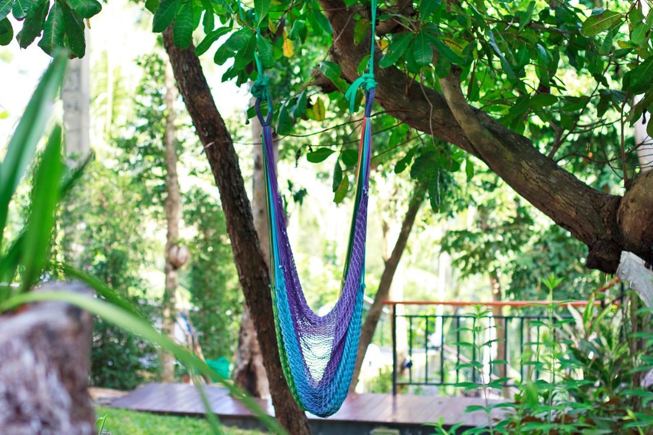 2 Bays * Thong Nai Pan Yai