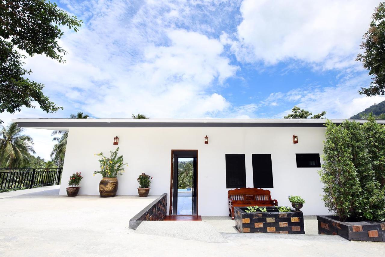 2 Bays * Thong Nai Pan Yai