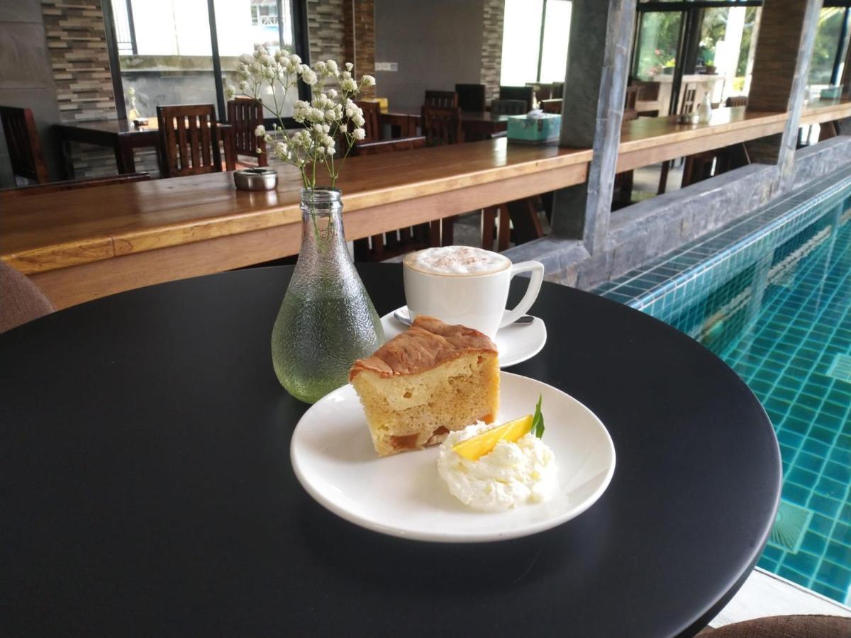 Billabong And Cafe Hotel