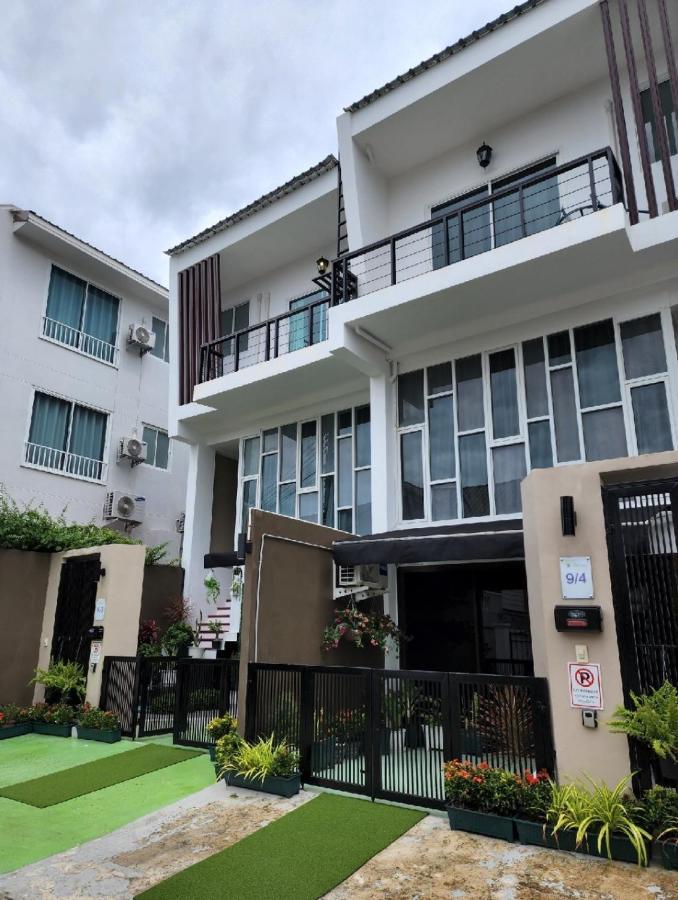 Boxsoon Nimman 3 # 4beds 4bahts Villa *
