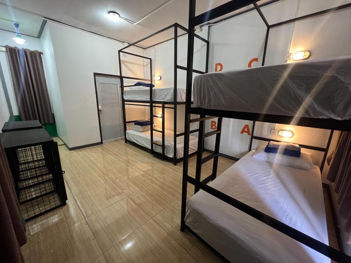 Revolution Hostel Pai
