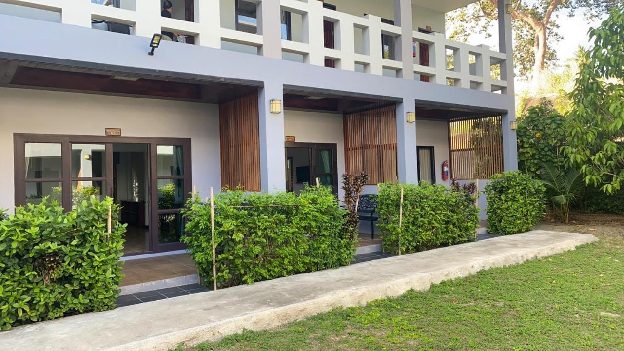 Hotel Billabong And Cafe 3*