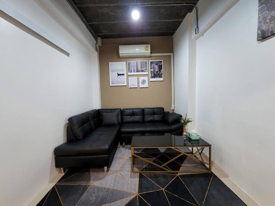 Boxsoon Nimman 3 # 4beds 4bahts Villa Chiang Mai
