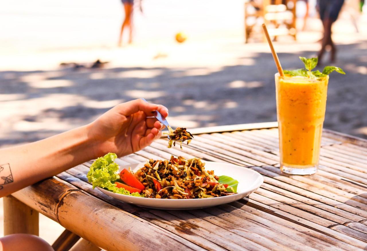 Hotel Tiki Beach Koh Phangan Beach Restaurant Bar And Coworking (Adults Only)