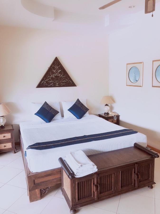 Chang Charlie Inn, Boutique 3* Praia de Jomtien