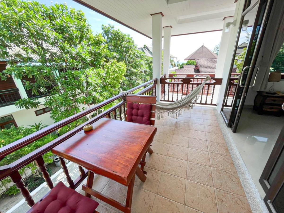 Tropicoco Koh Phangan Hotel
