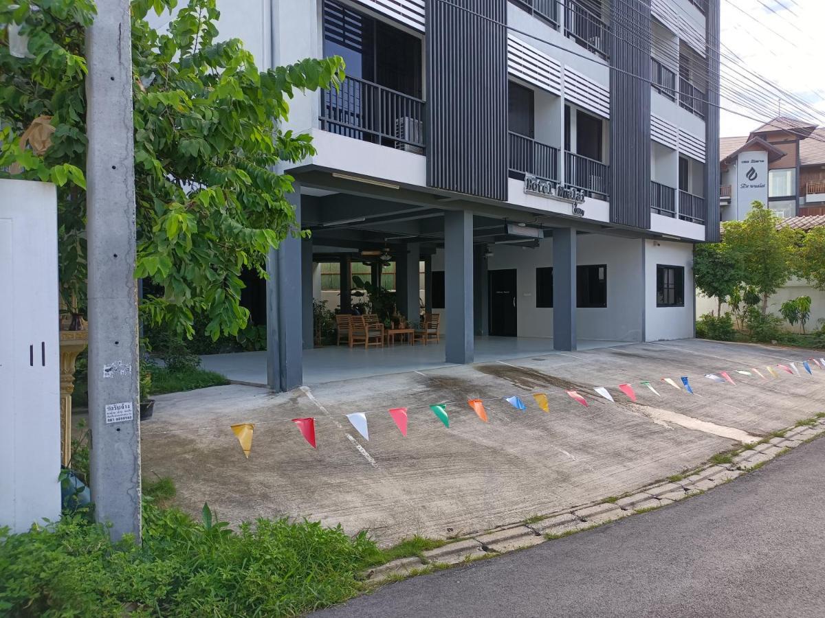 Hotel Wualai By Cmstay Chiang Mai