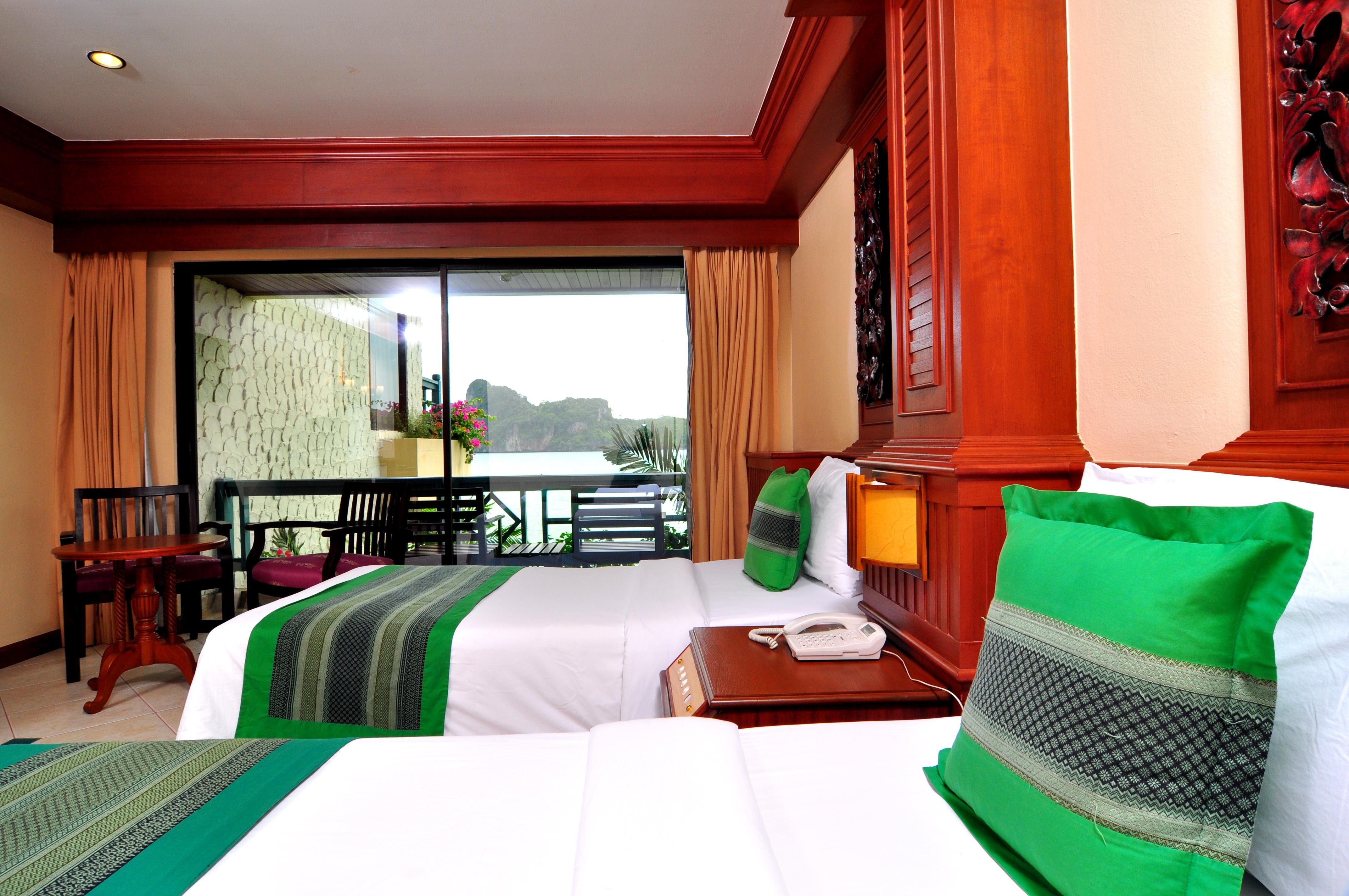 Island Hotel Phi Phi Don