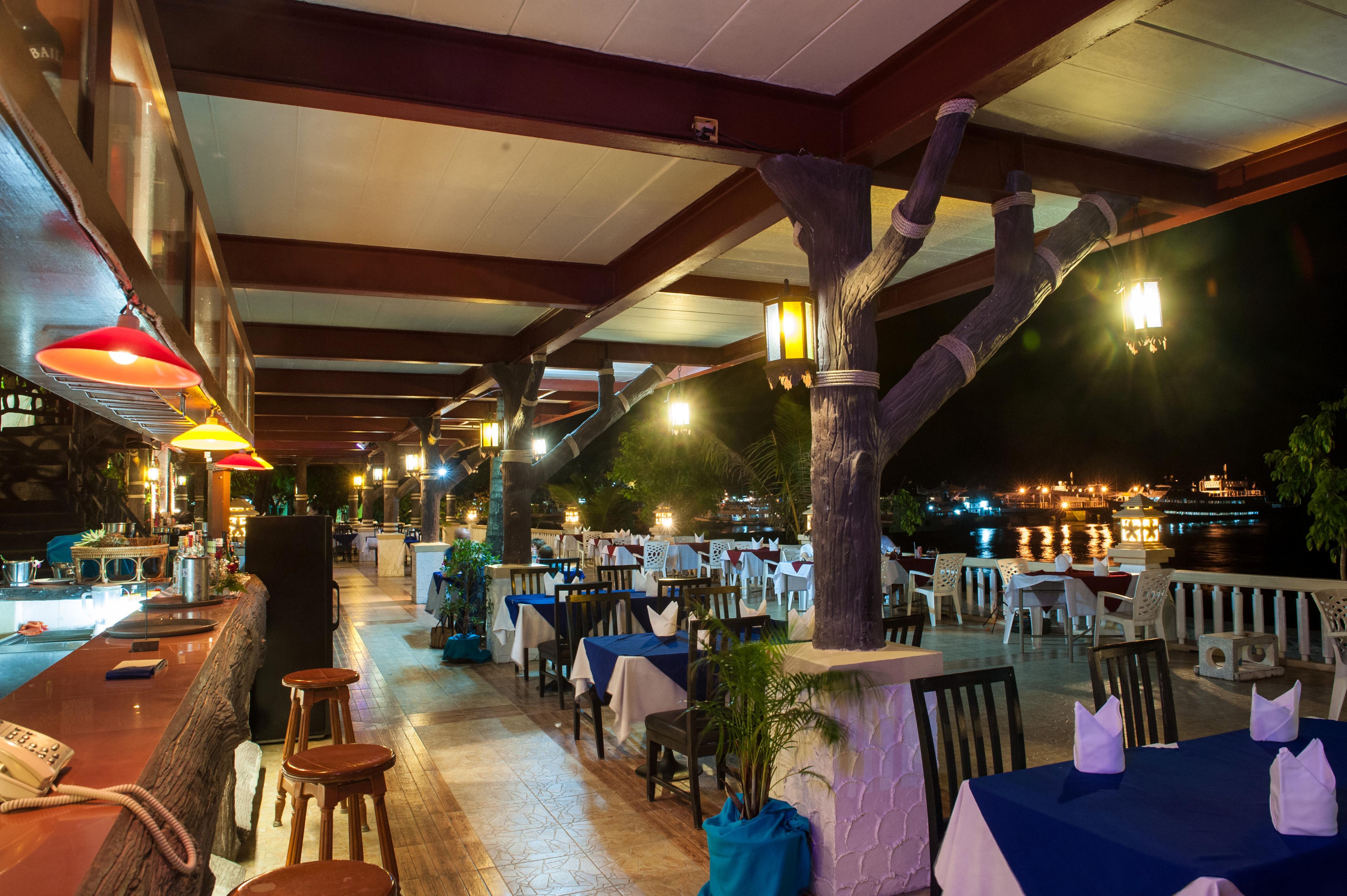 Hotel Island 3*