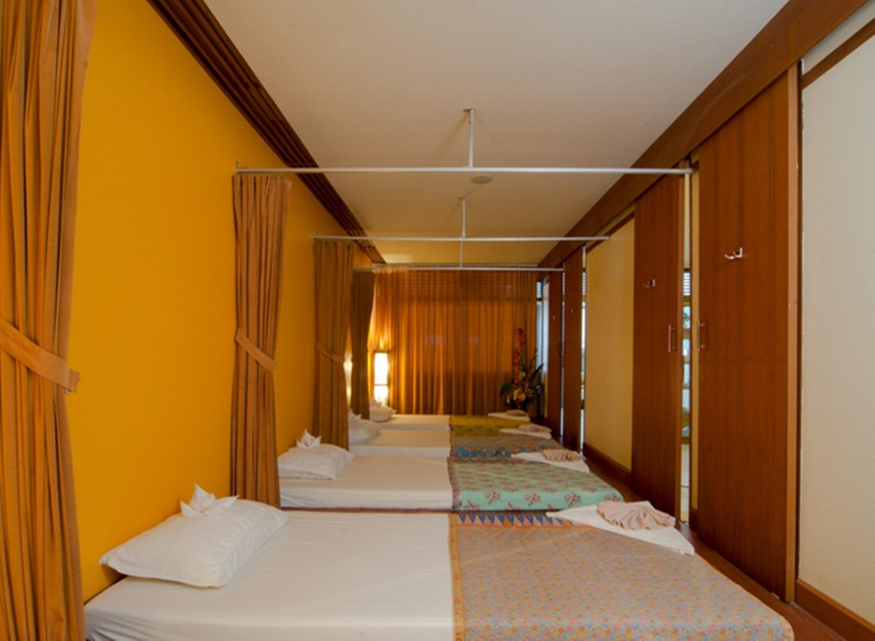 Eastiny Place 3*