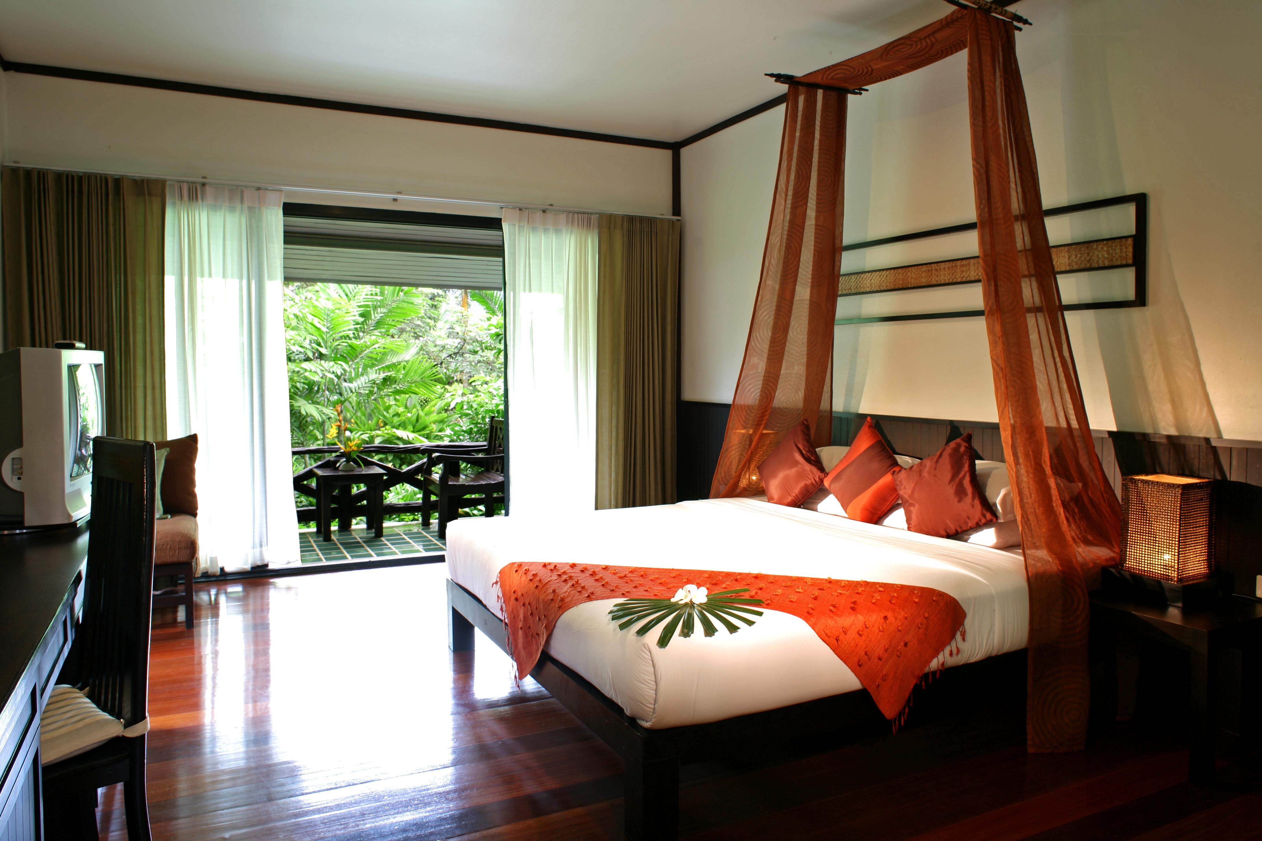 Annika , Formerly Ramayana & Koh Chang