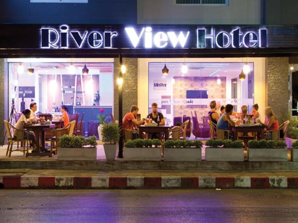Hotel River View 2*