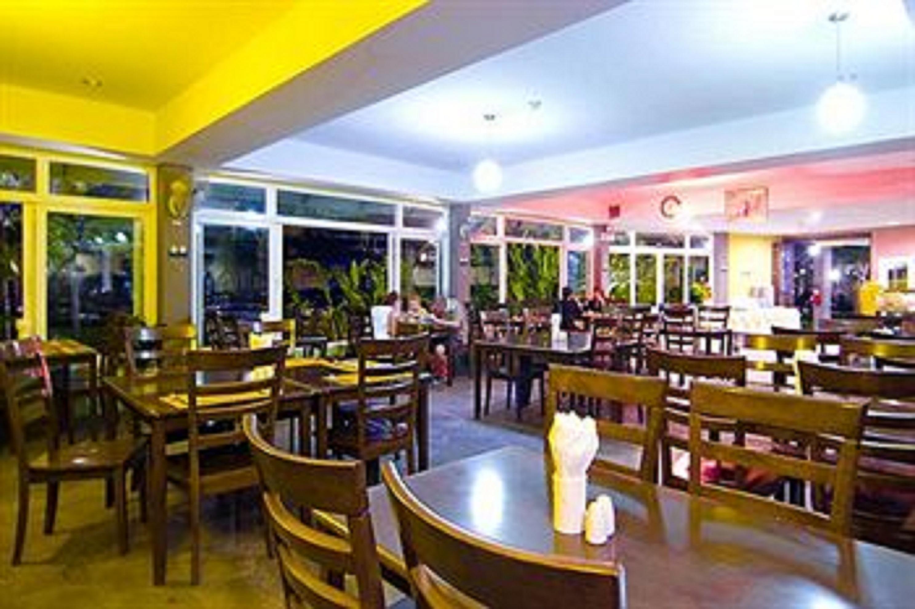 Bacchus Hotel