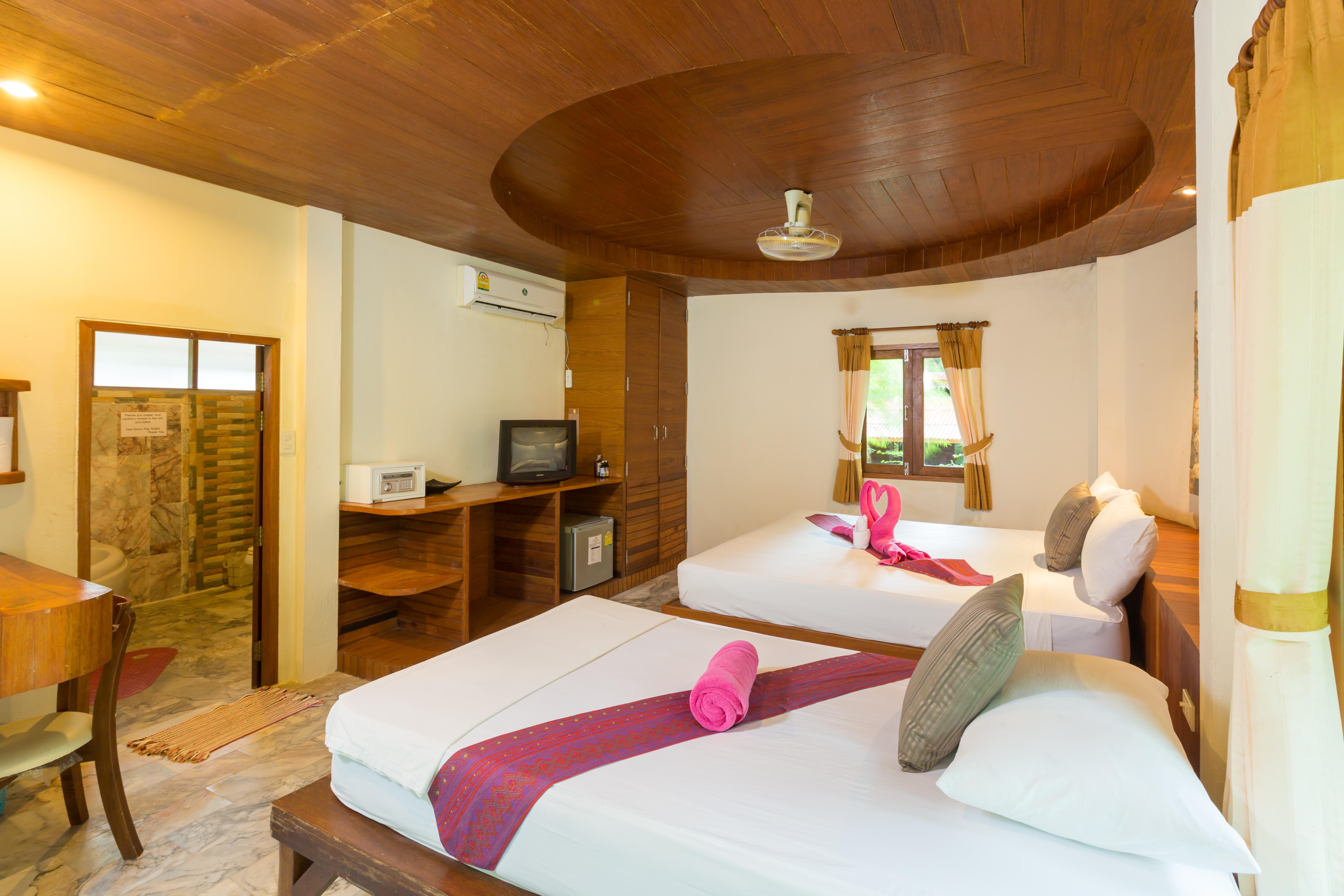 Bottle 1 Resort 3*